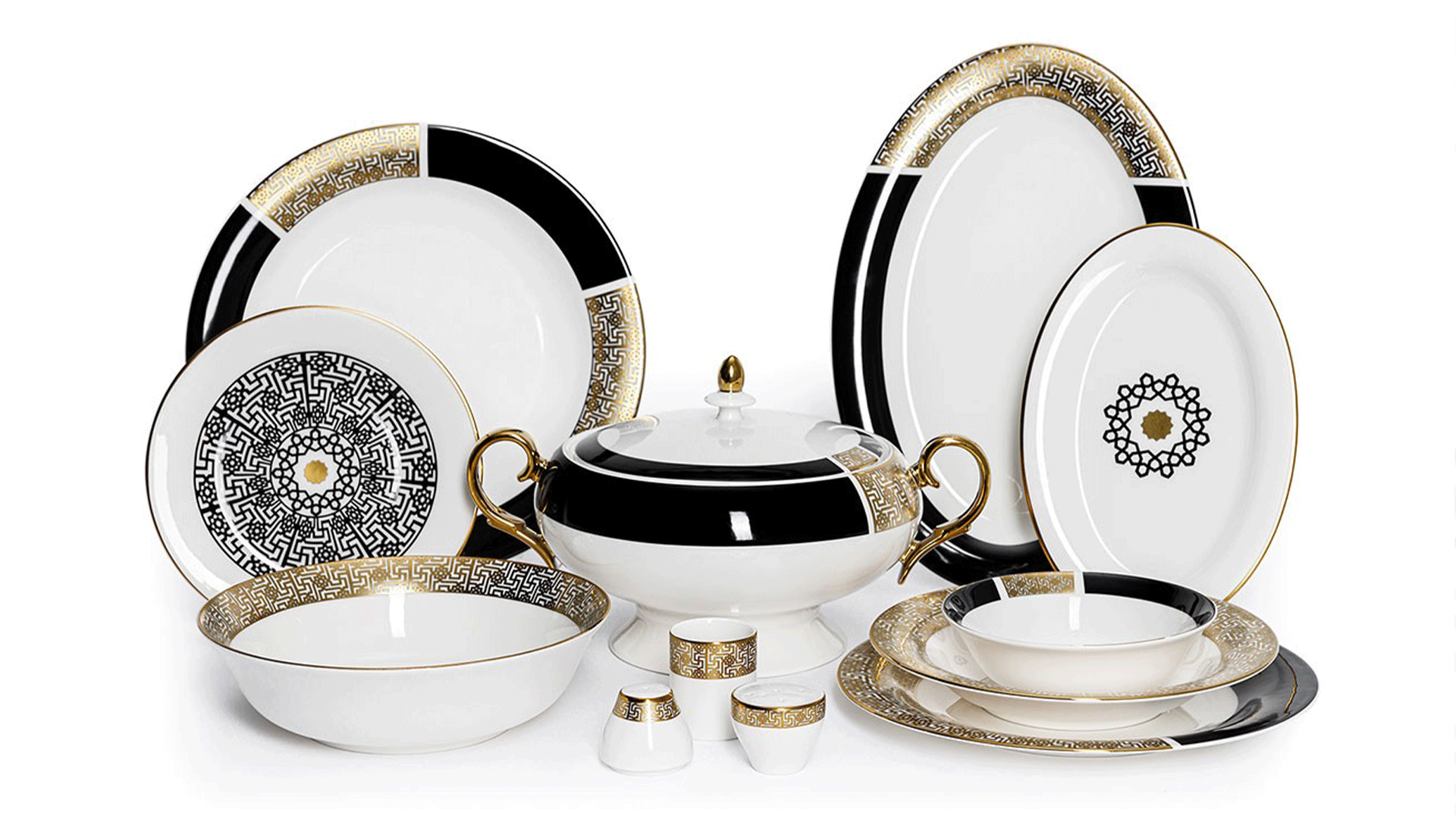 Düğün Heyecanı ve Çeyiz Dizme: Yeni Evleneceklere Alışveriş Önerileri kapak görseli